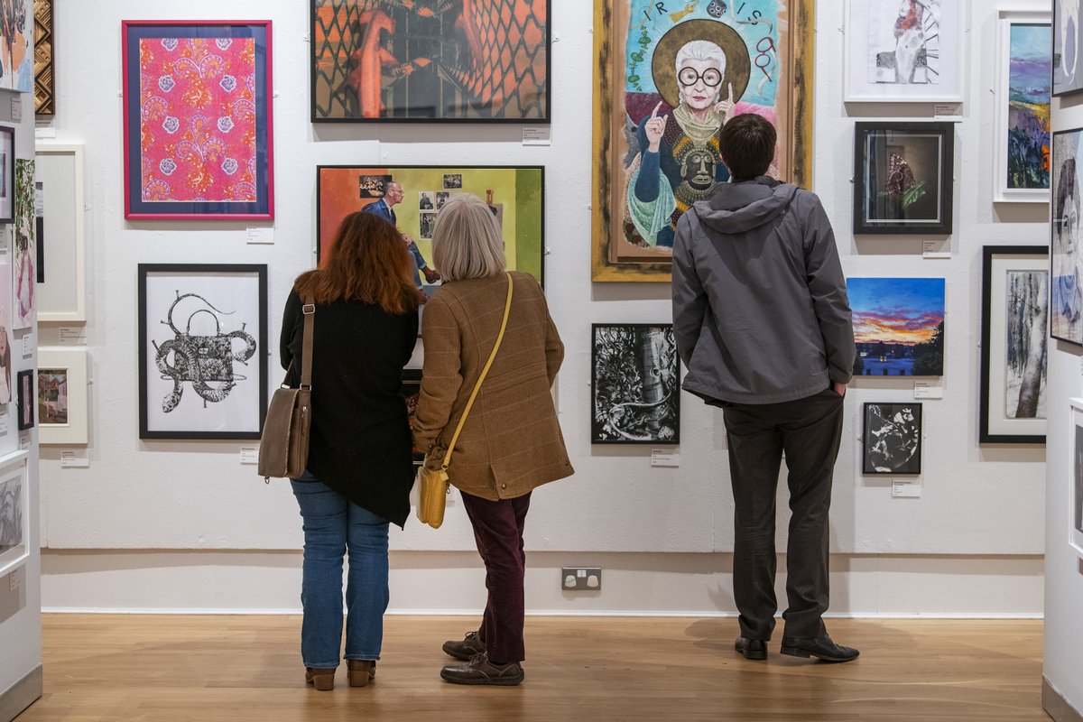 leicestermuseum's tweet photo. Explore the People’s Exhibition #open32 now on at #leicestermuseum!
Showcasing creativity from artists across the #EastMidlands aged 5+ through to professional art and craft - with many artworks for sale ideal for unique #Christmas gifts!
https://t.co/DZl96mauok https://t.co/J2fj6rTtca