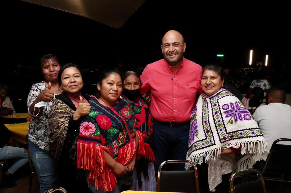 rigofuentes's tweet photo. Comunidades que llegaron desde otras partes del mundo, de muchos países pero también de otros lugares de México, como la comunidad Mazahua, que unió su cultura ancestral con los destinos de esta joven ciudad, #Torreón, #Coahuila y que a todos nosotros nos llena de orgullo. https://t.co/BduJ0qykOn