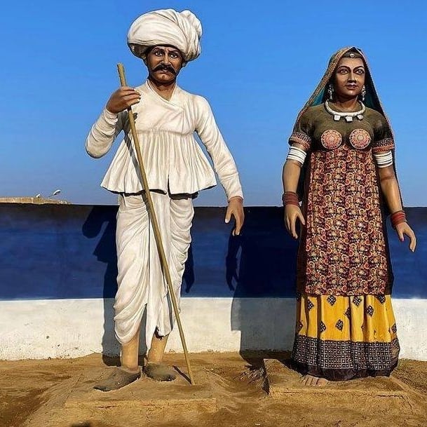 GujaratTourism's tweet photo. #Repost @thekrazybutterfly 

Rann Utsav, or as they call it, the White Desert Festival, is a one of its kind carnival of colours, heritage, culture and food at Dhordo, a village that celebrates nature just as much as, every other marvel that enhances its beauty. https://t.co/gi9eEX9GAr