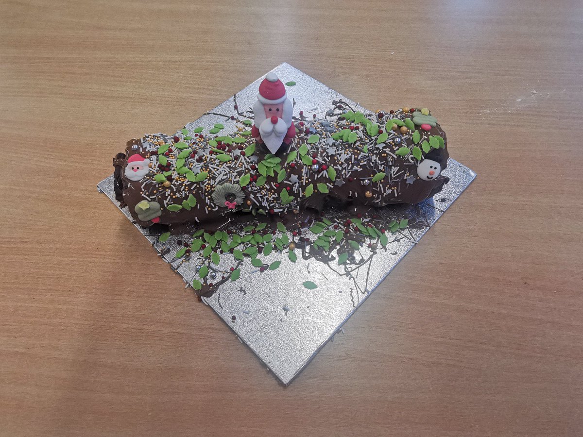 WestMonFood's tweet photo. Yule logs made by year 11🎄🎄#christmasyulelog https://t.co/wfGnHigY1p