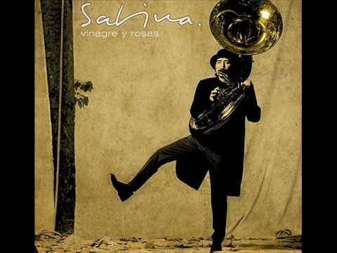 <a href="/MorAlex7/">Alejandro P. Morales</a> <a href="/poemame_poesia/">Poémame</a> Leyendo estos versos y la alusión al verano que otros tuvieron en Praga, se me han aparecido <a href="/joaquin_sabina/">Joaquín Sabina</a> <a href="/Panchovarona/">Pancho Varona</a> <a href="/perezonio/">Antonio Gª de Diego</a> <a href="/pradobenjamin/">Benjamín Prado 📚</a> con  #CristalesdeBohemia youtu.be/CEMbroaWKsk y he regresado 12 años atrás a momentos y a un tiempo vivido de #VinagreyRosas