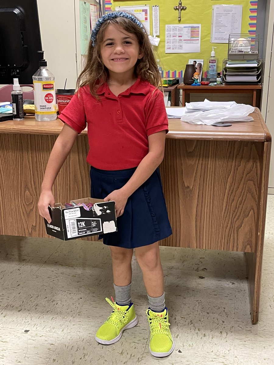 VillageEastEle1's tweet photo. Thank you to the Junior Auxiliary of Houma for donating shoes to our school! #VESIndians #TPSDPride https://t.co/YJYg1YbcRI