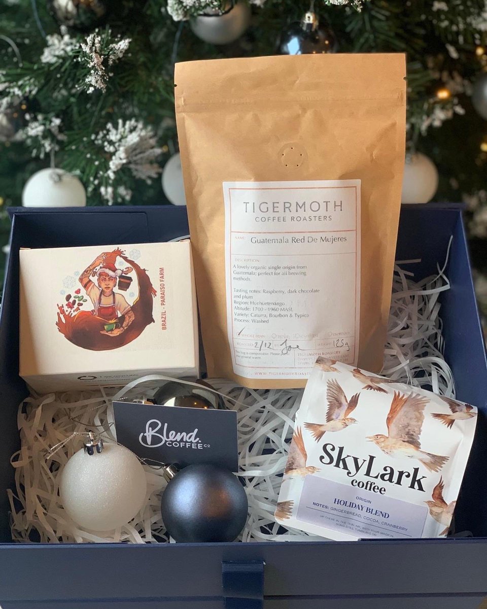🌲 CHRISTMAS COFFEE GIFT BOXES 🌲

Blend Coffee Co. is bringing you the gift of good coffee this Christmas!

We have three fantastic local roasters coming together to showcase beans from all across the globe ☕️

Limited availability - first come, first serve!