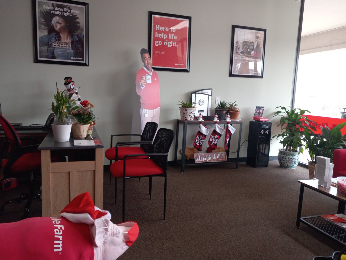 Myagentknows's tweet photo. Happy Tuesday from Annie Burton State  Farm! Stop by today and ask about a free quote on home, auto, life, and health. While you are here enjoy a complimentary cup of coffee. #myagenknows #teamremarkable #coffeeandquotes Switch and Save 919-245-8512 https://t.co/FYExl0E4IB