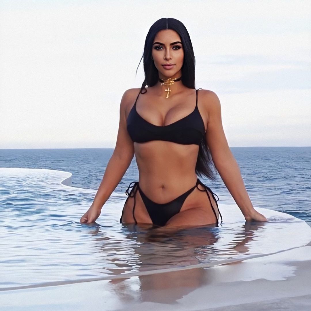 "Good morning Bruce Bae!"
<a href="/BATSANDSYMBOL/">Bruce T. Wayne</a>