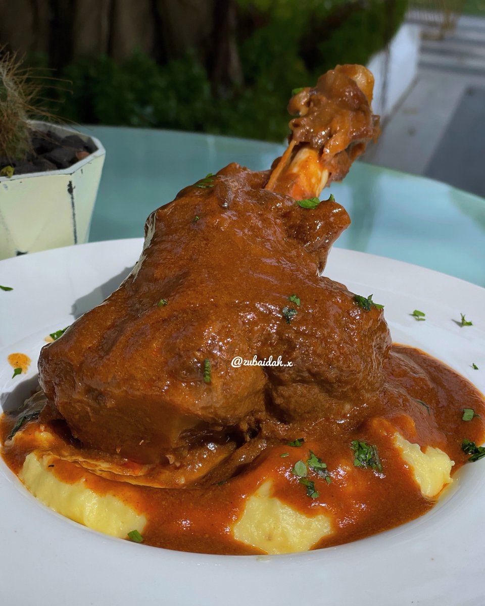 zubaidah_x's tweet photo. Telande Tea Garden has reopened😍. New location Labone.

Floating Island
💸¢55

Lamb Roast with Mashed Potatoes
💸115 https://t.co/0FNXPexFpT