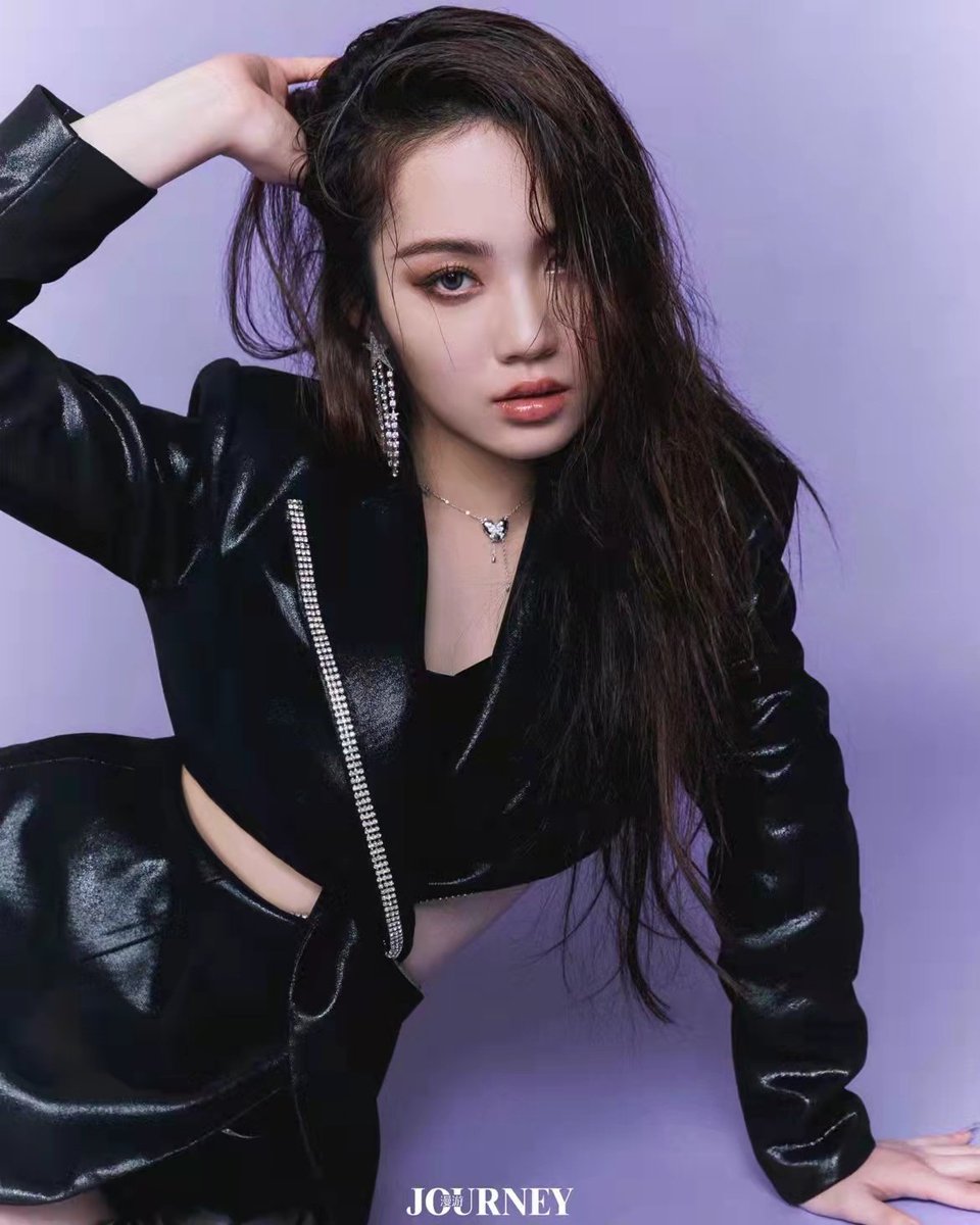 fairyaning's tweet photo. she's so crazy for this https://t.co/v95A4rPRHS
