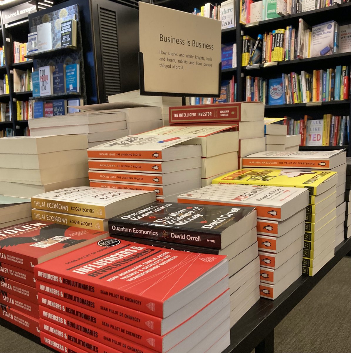 Brand_Positive's tweet photo. My book #InfluencersAndRevolutionaries 'how innovative trailblazers, trends and catalysts are transforming business' in Waterstones Piccadilly. 
https://t.co/HLOlPfPxNd (Shortlisted for the 2021 'Business Book of the Year' Awards). https://t.co/onQAtCiU13