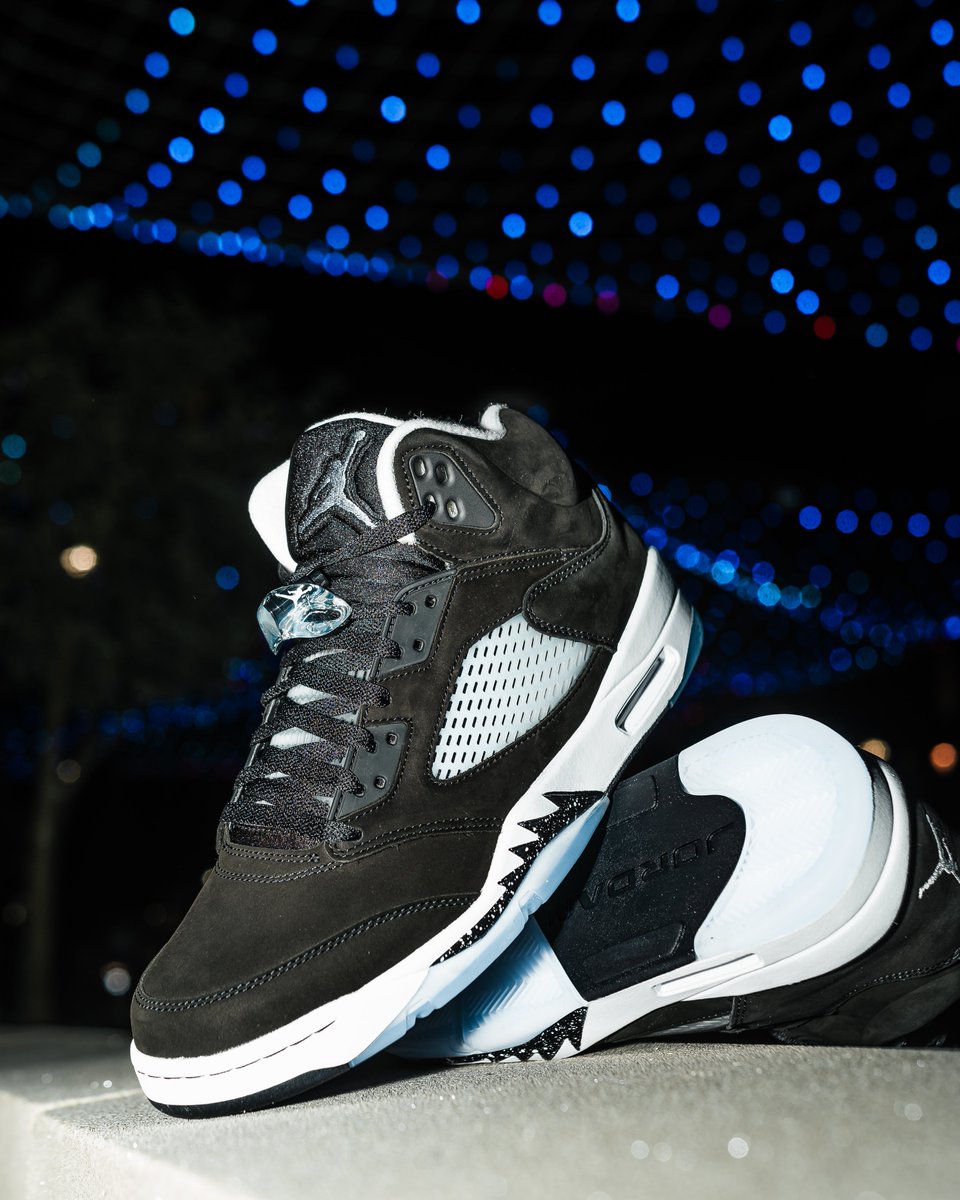 RESTOCK in 15mins Air Jordan 5 Retro 