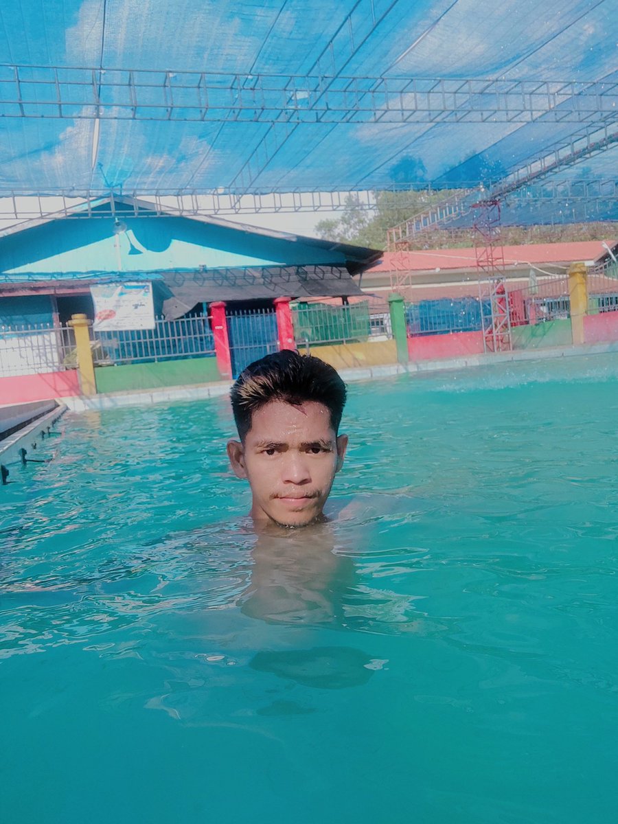 HanZinAung6's tweet photo. ရေနဂါးပေါက်စလေး 😅
Cb စကားလာပြောလို့ ရတယ်နော် 🙄 https://t.co/psPo9XupMX
