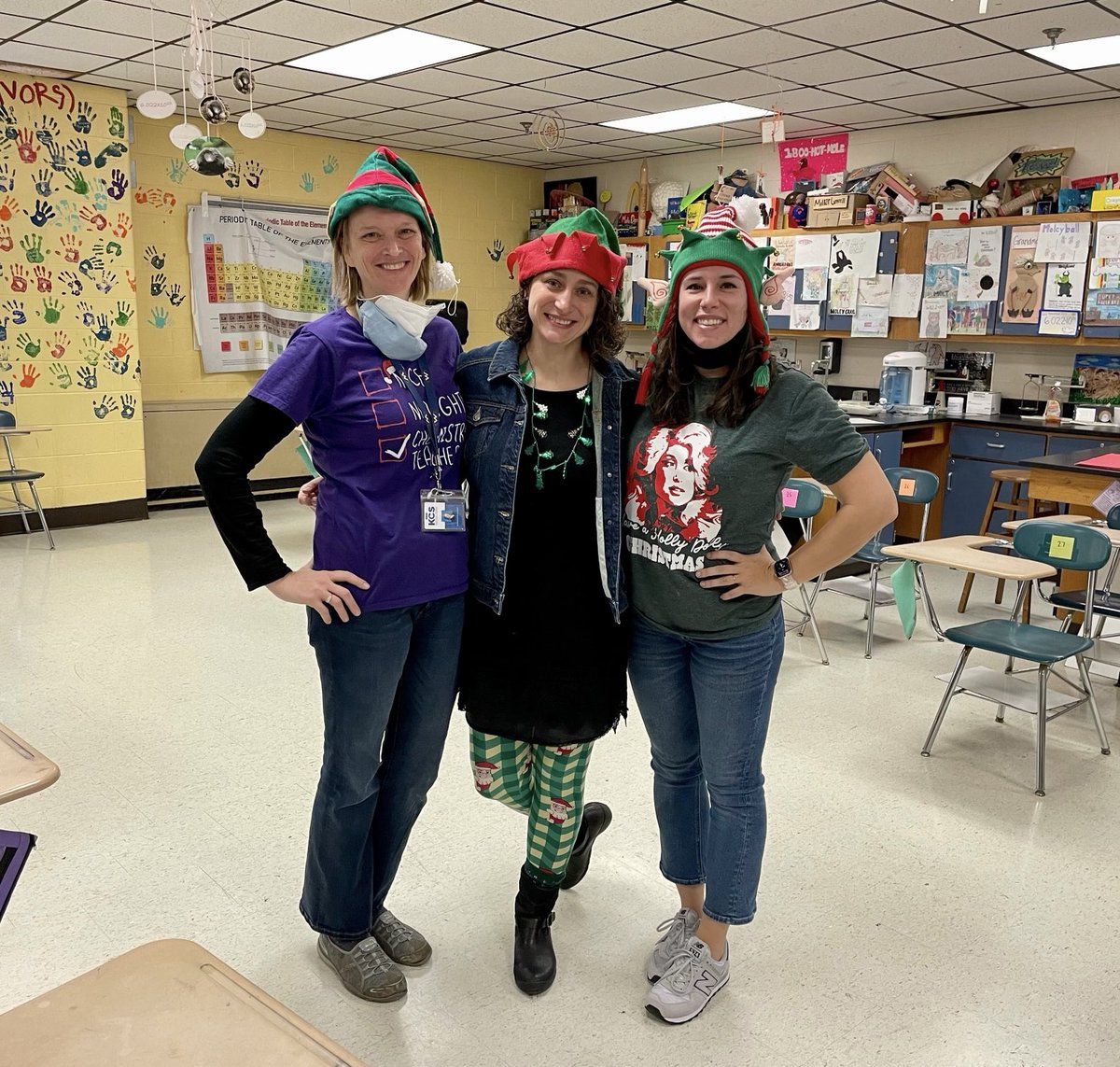 MrsBellWHS's tweet photo. Great minds… Chem teachers all show up as elves for holiday headwear day! ⁦@ashley_speas⁩ https://t.co/kUTxXnIeUs