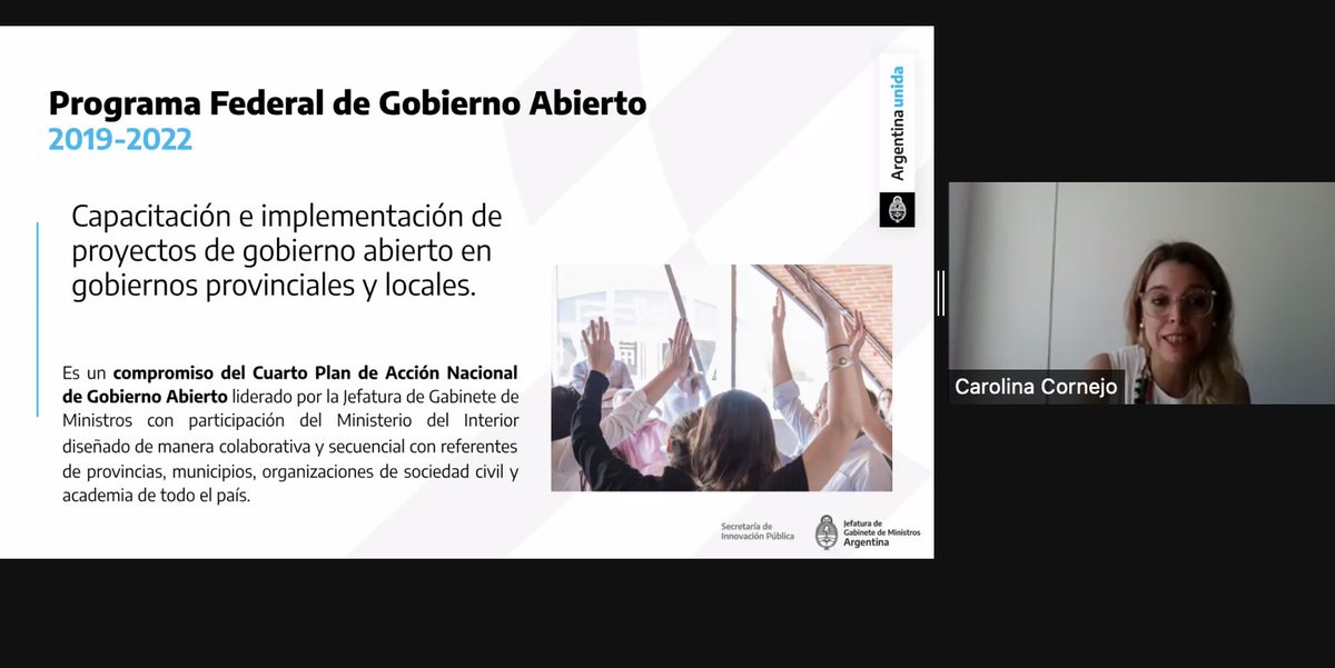 solgattoni's tweet photo. @cornejocaro cuenta los resultados y los desafíos de la experiencia de articulación nacional-local para implementar el programa federal de #gobiernoabierto en Argentina. Interesante el diseño participativo y el componente de capacitación. #OGPLocal #OGPSummit https://t.co/ssbipnj4SK