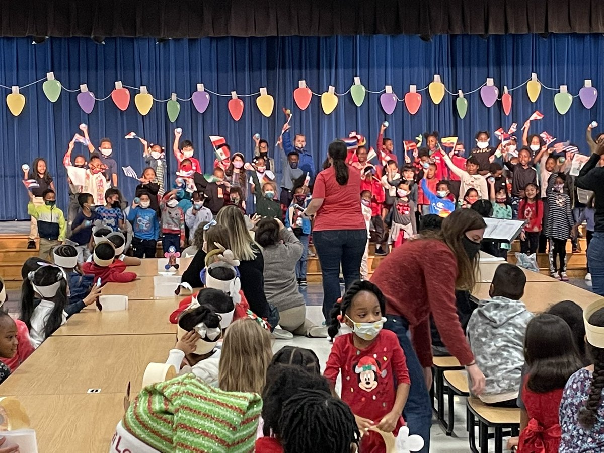 You forget how great it feels to hear the littles singing their hearts out this time of year! Great job to our pre-k, kindergarten, and first grade classes this morning! <a href="/DunwoodySprings/">DunwoodySpringsElem</a> #DSESbettertogether