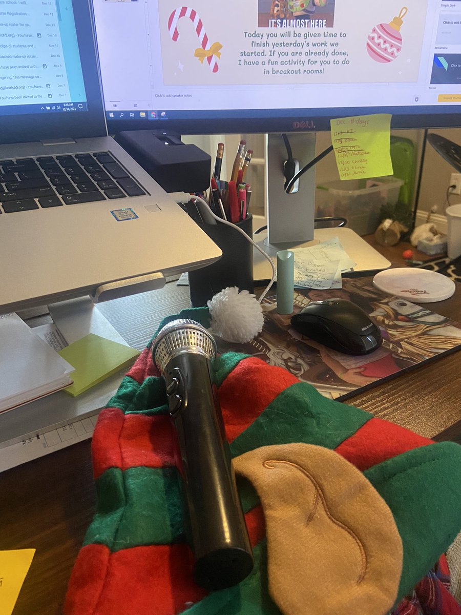 Uh-oh, #FIVEinLexRich5 6th graders! Sure hope you’re ready for this elf to bust out some amazing lip sync skills for our fun opening dance parties this week! <a href="/FIVEinLexRich5/">FIVEinLexRich5</a> #lastweekbeforebreak #virtualteacherfun