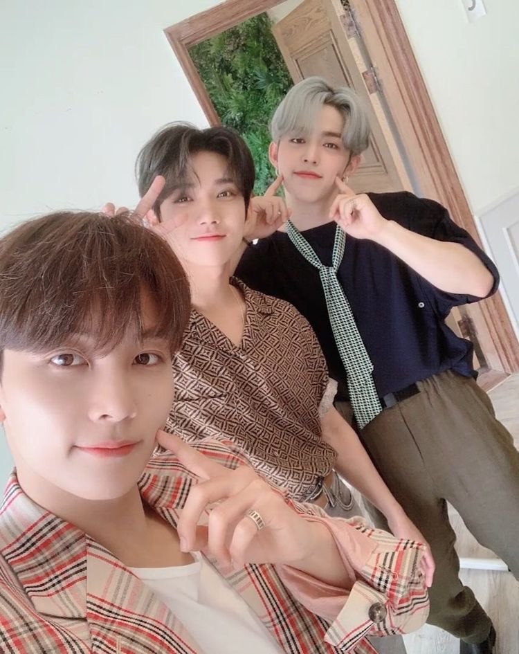 95’ 
#JOSHUA #JEONGHAN  #에스쿱스
