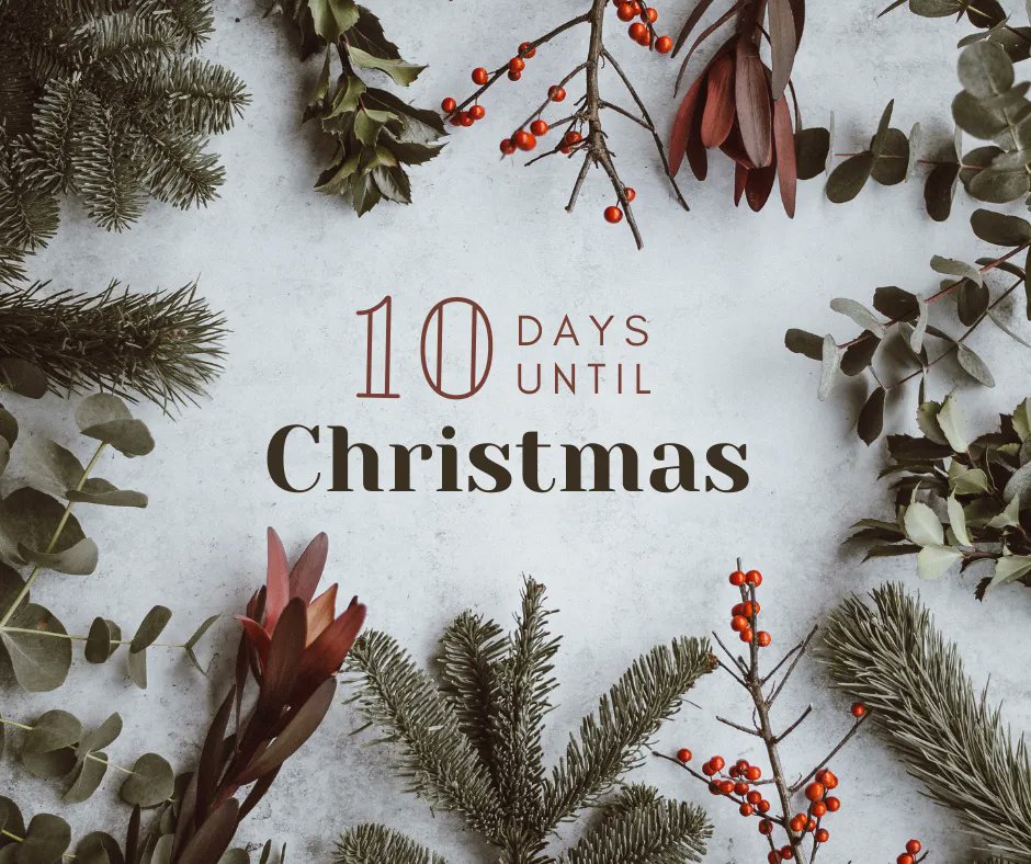 alexia__flores's tweet photo. Wait.. Seriously?! 10 days to finish all my Christmas shopping?
.
.
.
#AlexiaDesigns #Twitterartist #Winnipeg #GraphicDesigner #CountdowntoChristmas #Canva #Christmas https://t.co/8X6QN6fvVh