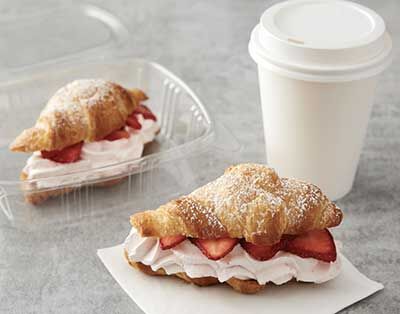 .<a href="/Pillsbury/">Pillsbury</a> Freezer-to-Oven Croissants are a European-inspired Croissant line that enables consistent croissants every single time, with minimal labor. bit.ly/3pFqXe7