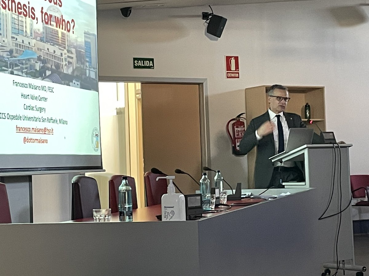 Great course at Ramon y Cajal hospital about tricuspid valve, great presentations and the very best experts ya