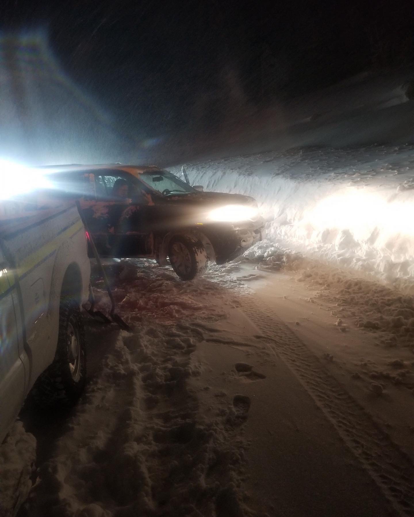 Road Conditions Over Donner Pass - yc5kh5e