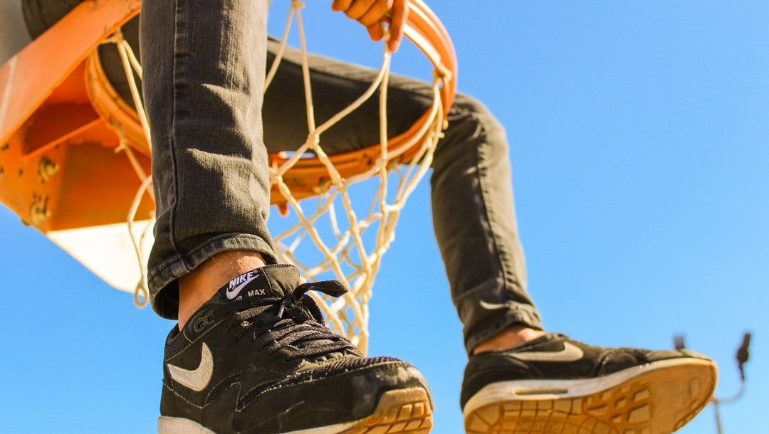 PracticeHeroUSA's tweet photo. No matter how you use it, practice helps! Let PracticeHero take you and your team to new heights!
https://t.co/FjVkNjXUXM

#basketball #basketballnet #basketballgoal #bball #bluesky #sports #sport #team #teams #athlete #athletes #coach #coaches #practice #practiceherousa https://t.co/ROYeNGcpiw