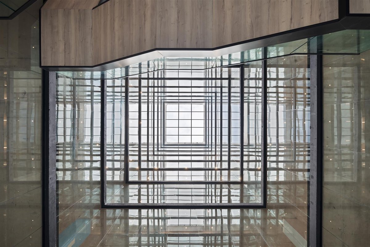 5plusarch's tweet photo. We also #reconfigured the #atrium at 100 Barbirolli, #Manchester to respond better to daylight analysis, at roof level the top floor office has been extended and two new roof terraces have been created. 

https://t.co/TwbicRw2Si https://t.co/9sAtlhaeno