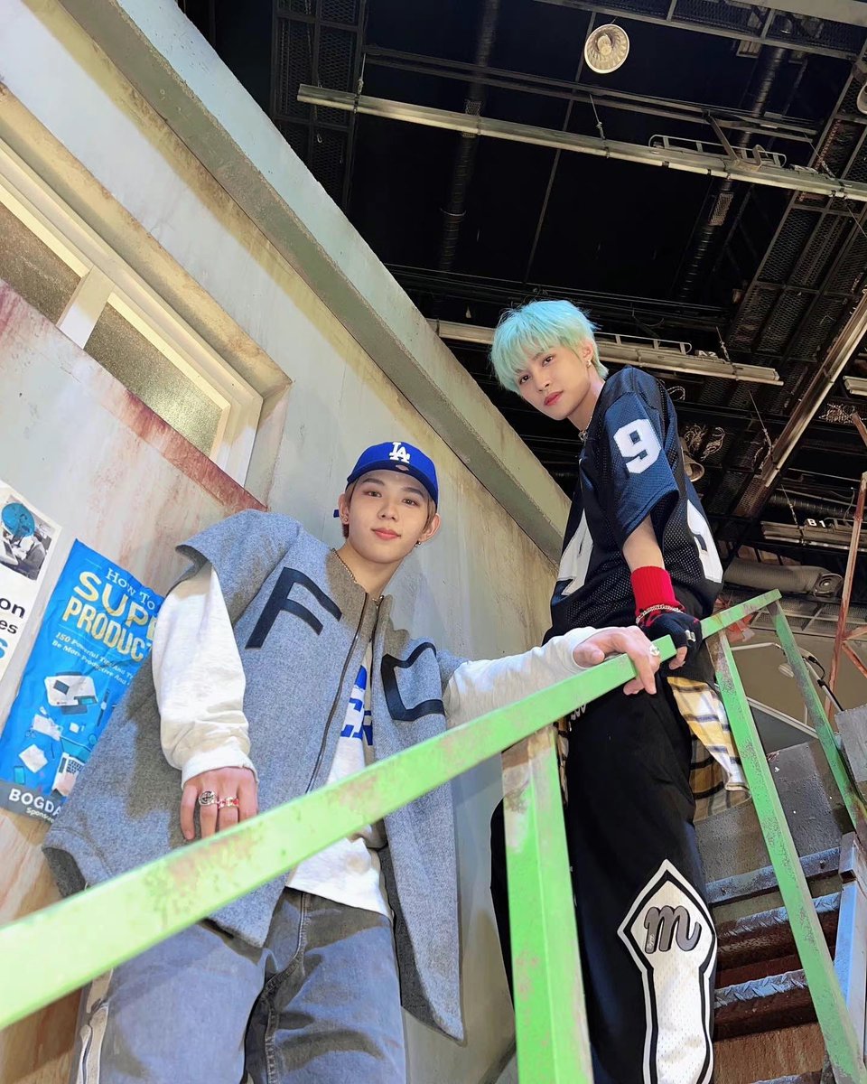 yangyangmx's tweet photo. 211214| @NCTsmtown #WayV
#NCT2021 #NCT_Universe

Actuqluzacion de #YANGYANG junto a #SHOTARO, en Instagram. 

K. CR.YangMex https://t.co/ieyYZA3Lrs