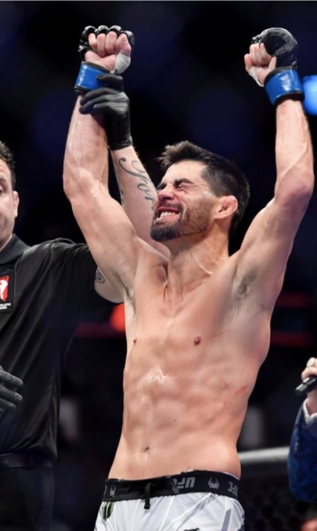 CONGRATULATIONS #DOMINICKCRUZ 🔥

A true champion, Dom always strives for success in the cage, and in everything he does.  No one that knows this man is not proud to call him a friend. We look forward to seeing you back on the mat Dom, being an inspiration to us all..
