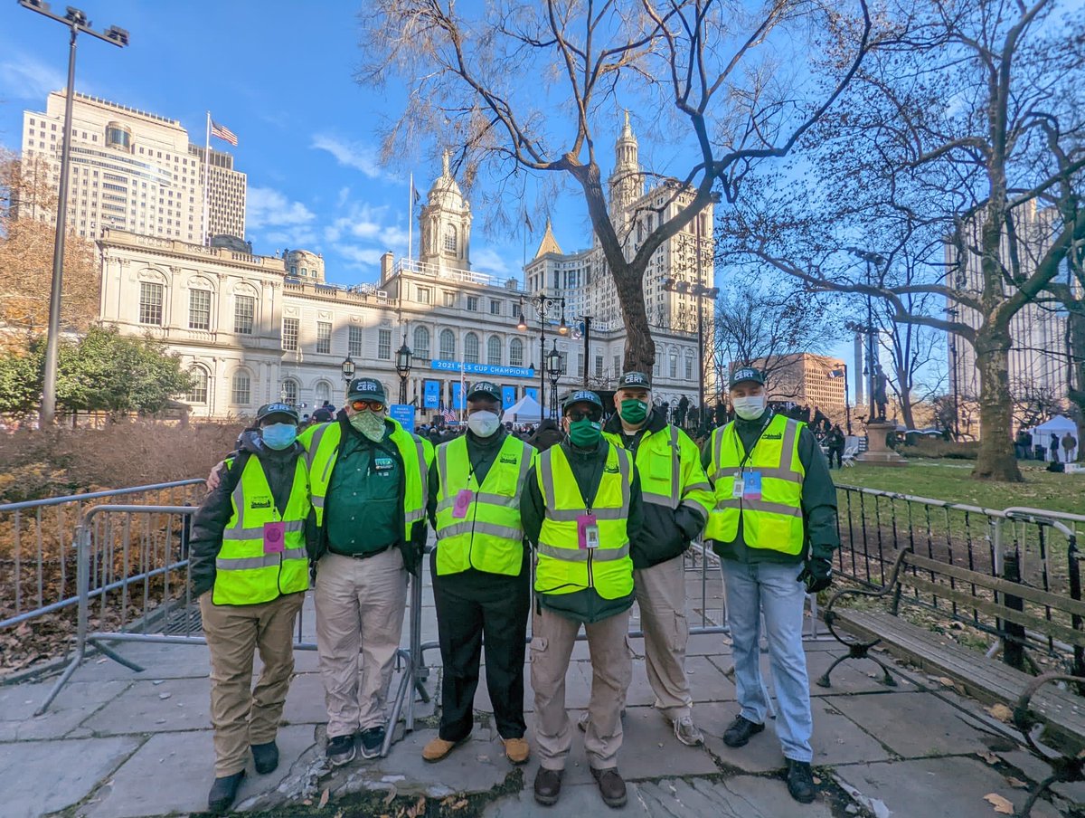 nycemergencymgt's tweet photo. #NYCCERT proudly supported the @NYCFC MLS Cup celebration. NYC Community Emergency Response Team volunteers assisted with pedestrian traffic and line management. Go team! https://t.co/OqE4dytF1X