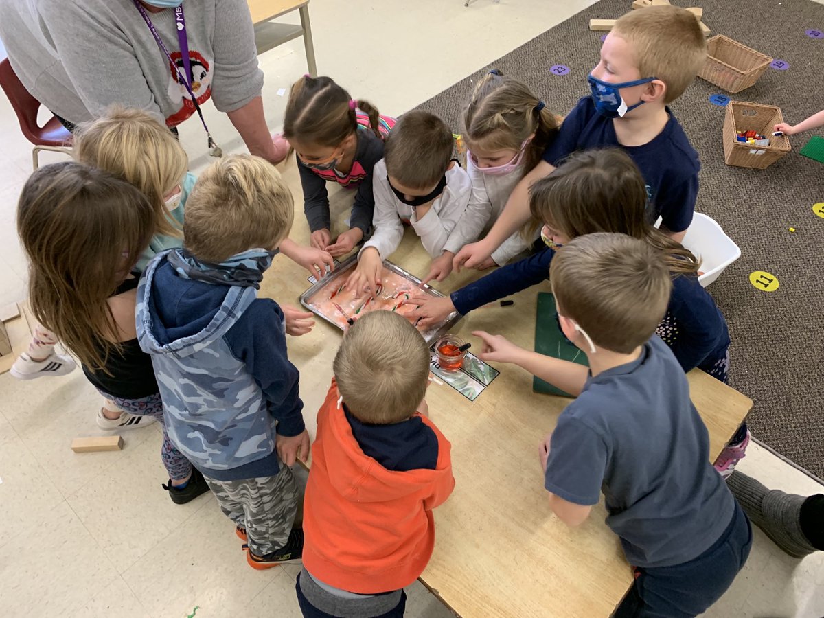 Fizzy candy cane science in ⁦<a href="/mrs_sjack/">Shanna Jack</a>⁩ class today #tvdsbstem