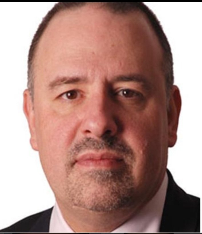 James Alvarez Dr. En psicología experto en persuasión y negociación, el único en trabajar simultáneamente para Scotland Yard y <a href="/NYPDnews/">NYPD NEWS</a> en negociación de rehenes, será entrevistado por mis alumnos del Curso de Análisis de la Conducta aplicado a la Técnica de Perfilación Criminal