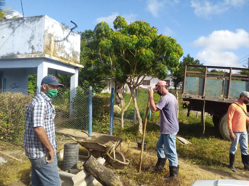 Trabaja  Acueducto Alcantarillado Fomento en la  explotación del nuevo pozo de la Estación de Bombeo El Palomar, como alternativa al enfrentamiento a la sequía. #Eaass #AySCuba #SanctSpíritus #CubaVive