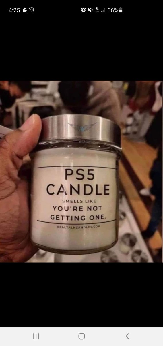 Kim (@kimkarrick) on Twitter photo 