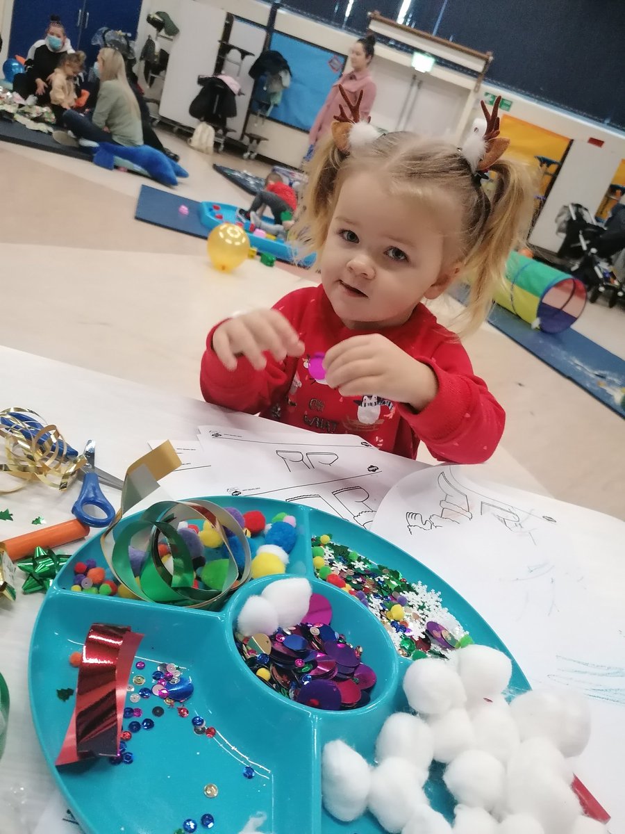 MSpregg's tweet photo. Stay &amp; play was a great success! Finished 6 weeks of fun with a celebratory Christmas party.🤶🎅🎄 https://t.co/8pEpvTGMbs