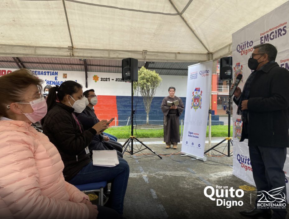 EMGIRSEP's tweet photo. ¡Iniciamos el lanzamiento de la campaña #ElRimember! ♻️

Más de 100 estudiantes de colegios municipales de la capital nos acompañan hoy en la presentación de las siete Historias Quiteñas Recicladas. 💪🏼 https://t.co/dH6ZOQHt8J