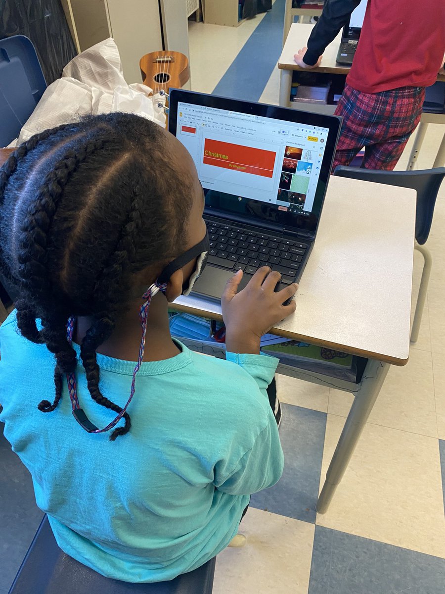 MrsDorsey_ocsb's tweet image. Students in Mrs. Dalton’s class worked on descriptive writing on google slides. Ss really loved using the dictation🎙tool to get their thoughts out! Good work everyone!👏 @StIsidoreOCSB #AccessibilityFeatures #ocsbATM