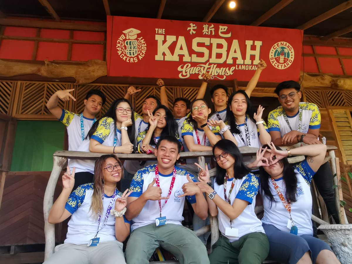 yewaun92's tweet photo. Amazing 4 days in Pulau π¦
comes to an end.
Through the budding phase of #ReefSpawn, 9 π²πΎ youths were put through experiences in π governance, π¬ π’ conservation and ecotourism ποΈ
Let's hope they spawn into amazing corals!
@TheNAAEE @marecet https://t.co/KfSGGWjI3x