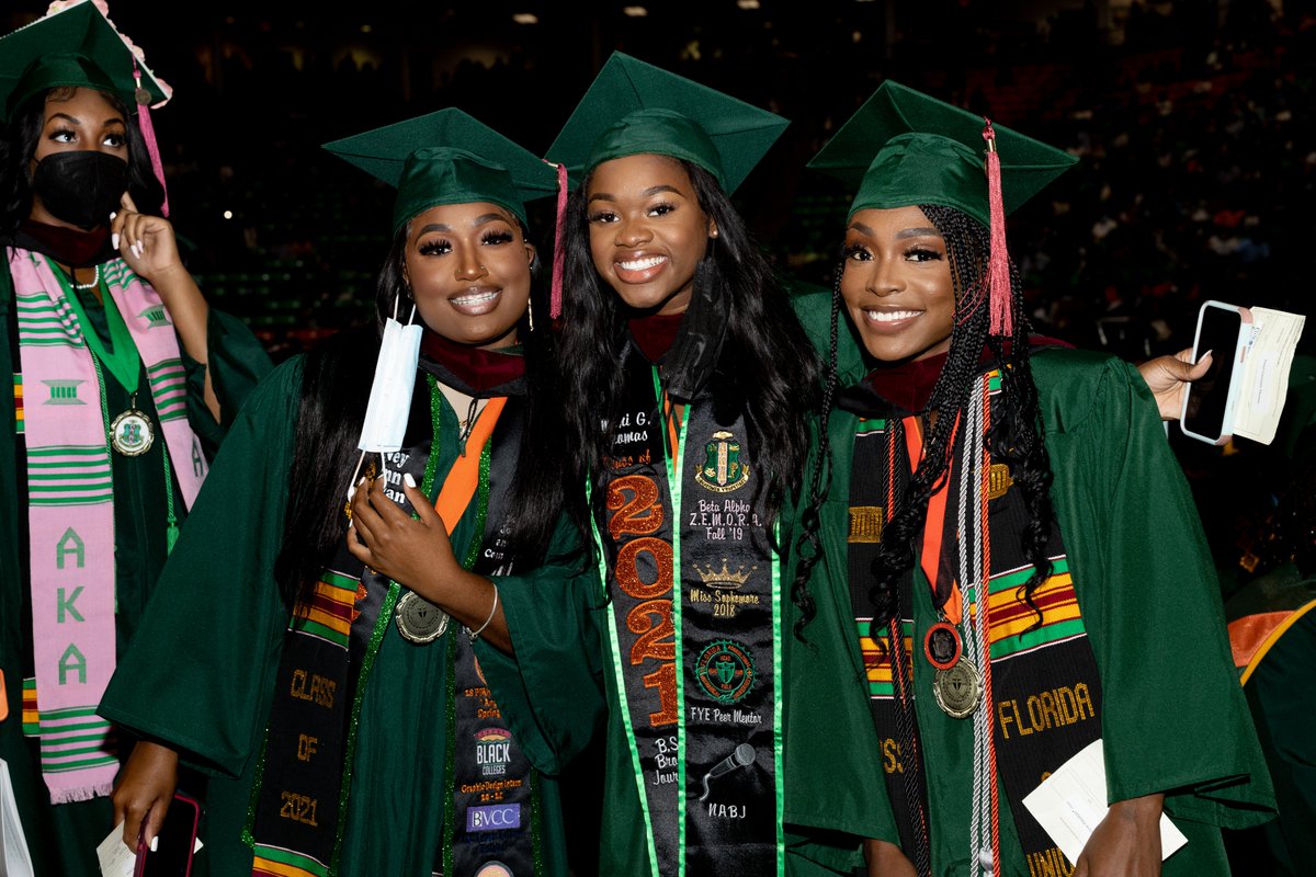 FAMUSJGC82's tweet photo. You can't help but smile after you walk across that stage at FAMU Commencement and gain alumni status! 🐍 View the 🔗in our bio to find the full commencement album.
#FAMUGrad21 #FAMUGrads21 #GradSZN https://t.co/MEsnNFk77k