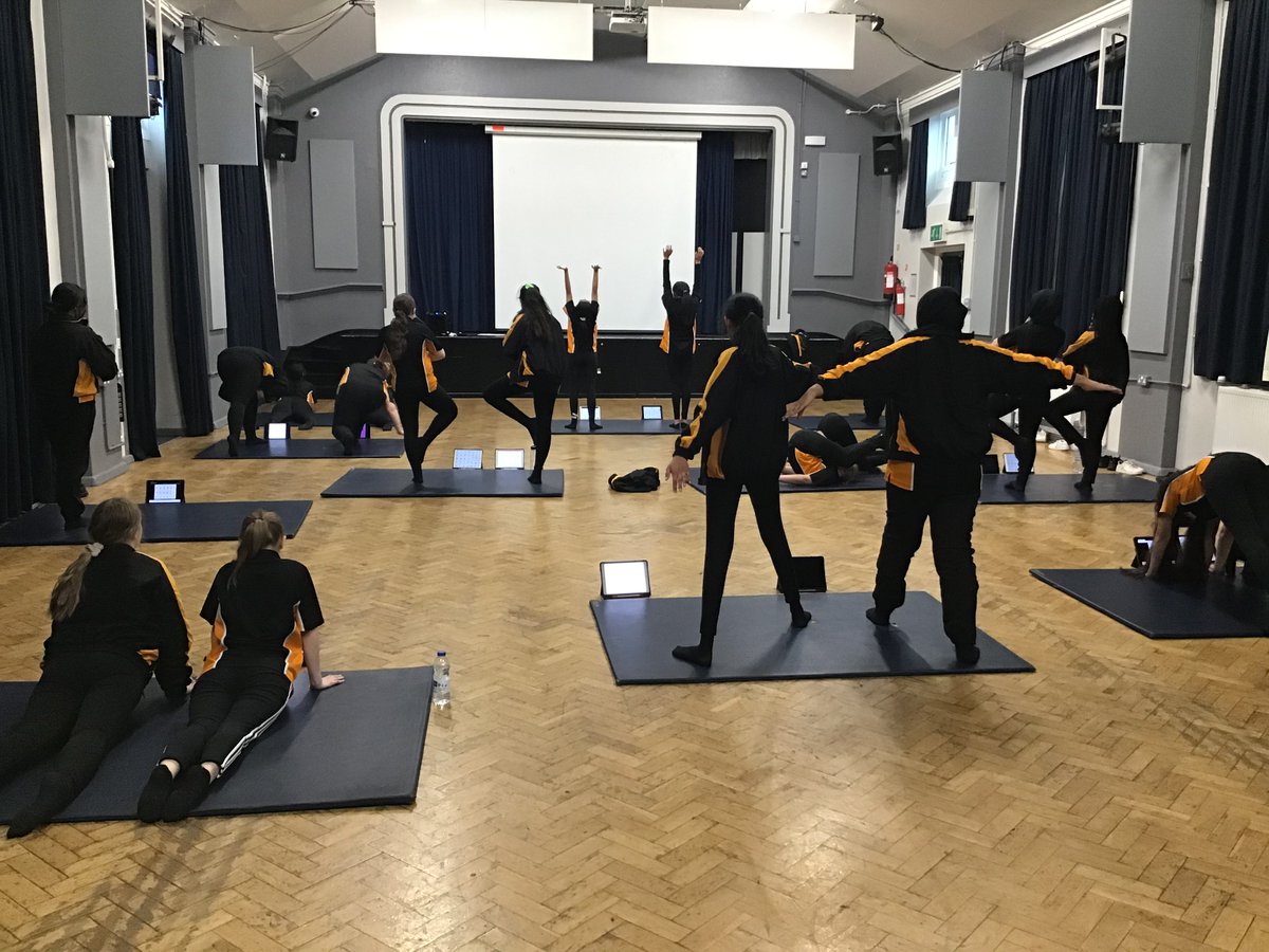 kfordacademy's tweet photo. Fantastic effort in PE today from Year 8 Girls. All students using digital technology to create their own Yoga routine. #yogaflow #digitaltechnology #ipadsforlearning @WinAcadTrust π§ββοΈ https://t.co/tqEJQMTOtG