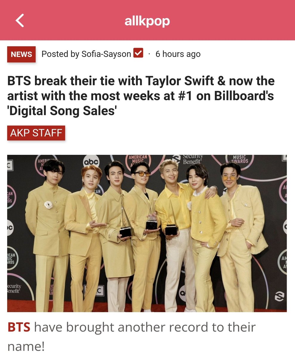 theQoos_'s tweet photo. [K-Pop NEWS] DAILY RECAP | 12/14/21

[News/allkpop] BTS break their tie with Taylor Swift &amp; now the artist with the most weeks at #1 on Billboard's 'Digital Song Sales'

#BTS #DigitalSongSales https://t.co/1s9Q5QlAKa