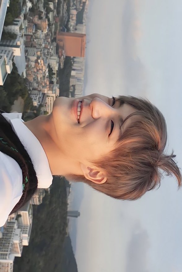 เห็นแล้วอดยิ้มตามไม่ได้  ~