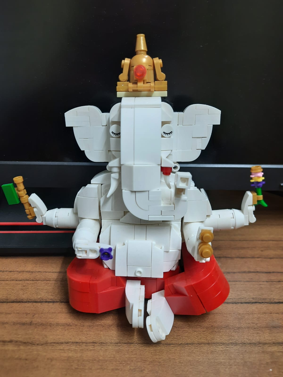 Romin Irani on X I loved constructing this lego. It is from Makers Loft https t jm63RpOUkI https t VmaqtQL5PT X