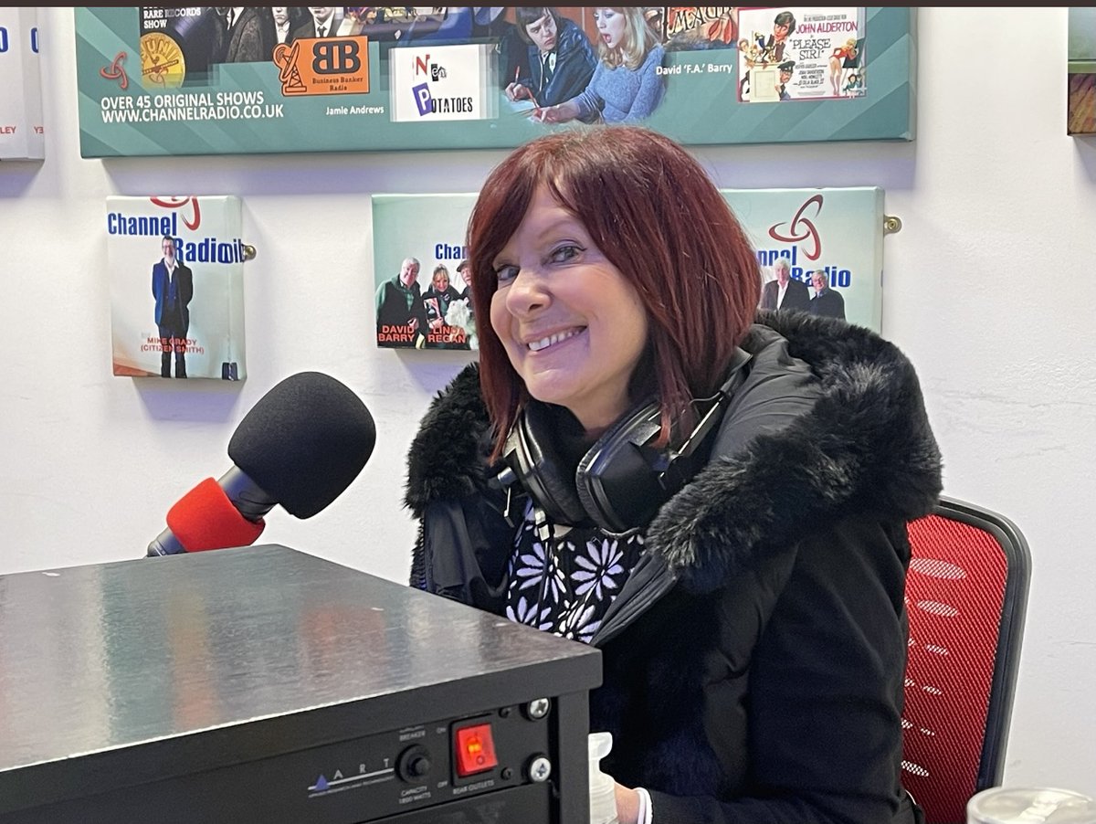 vanillaweb's tweet image. Did you miss it? Catchup with the #BBunker Radio Show with @julesserkin &amp;amp; her guests 

Elle @WeDoSMedia 

Pamela @AngleyDigitalM 

Julie @Rap_Interiors 

Show sponsor @DGEast1 

kentbusinessradio.co.uk/show-559/