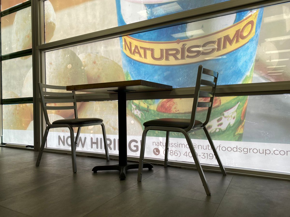 Naturissimo's tweet photo. En pocas semanas, nuestra #TradicionNatural llega a #Miami🛫 Estamos ultimando detalles para brindar una experiencia única de sabores, llevando nuestra tradición y concepto de #fastgood by #Naturissimo a USA!🇺🇸
Un pequeño #sneakpeek de @Naturissimo_us
Espéranos en Enero 2️⃣0️⃣2️⃣2️⃣ https://t.co/4zb7qud6uk