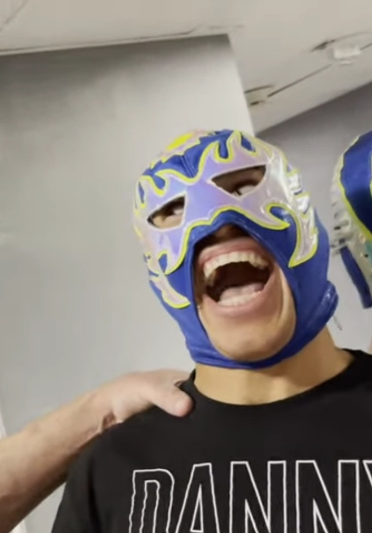 fudjins's tweet photo. My excitement level for today!
Going in with high expectations and just as much enthusiasm.
Looking forward to the #BXTB pro wrestling podcast.
Thank you for the content and entertainment!
@BeautyXTheBeard
@LetTheBeardPlay
@strange_pixie https://t.co/SbQFAwaD9c
