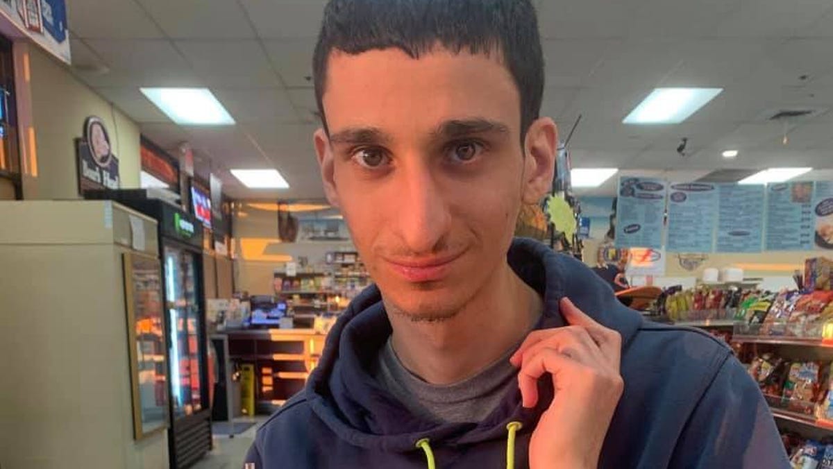 BrianEntin's tweet photo. Jubi Monsif -- the missing 20-year-old on the Autism spectrum we have been covering on NewsNation -- has been found dead. Scottsdale Police say they found his remains at a pump station. He was reported missing on Sept. 23. Expecting more information from police this afternoon. https://t.co/L38WoLCwk1