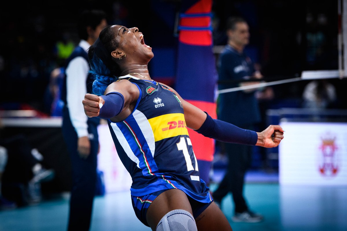 Federvolley ⭐️⭐️⭐️⭐️⭐️ (@federvolley) on Twitter photo 🔴 Le maglie de #LaNazionale 🇮🇹 🖊️ autografate da <a href="/Gian__9/">Simone Giannelli</a> e #MiriamSylla in beneficenza per i bambini prematuri dell'Ospedale Buzzi di #Milano
✨ Partecipa all'asta su <a href="/CharityStars/">CharityStars</a> ✨▶️ bit.ly/3DYt7uy
<a href="/desideriallasta/">Desideri all'asta</a> 🔴 Le maglie de #LaNazionale 🇮🇹 🖊️ autografate da <a href="/Gian__9/">Simone Giannelli</a> e #MiriamSylla in beneficenza per i bambini prematuri dell'Ospedale Buzzi di #Milano
✨ Partecipa all'asta su <a href="/CharityStars/">CharityStars</a> ✨▶️ bit.ly/3DYt7uy
<a href="/desideriallasta/">Desideri all'asta</a>