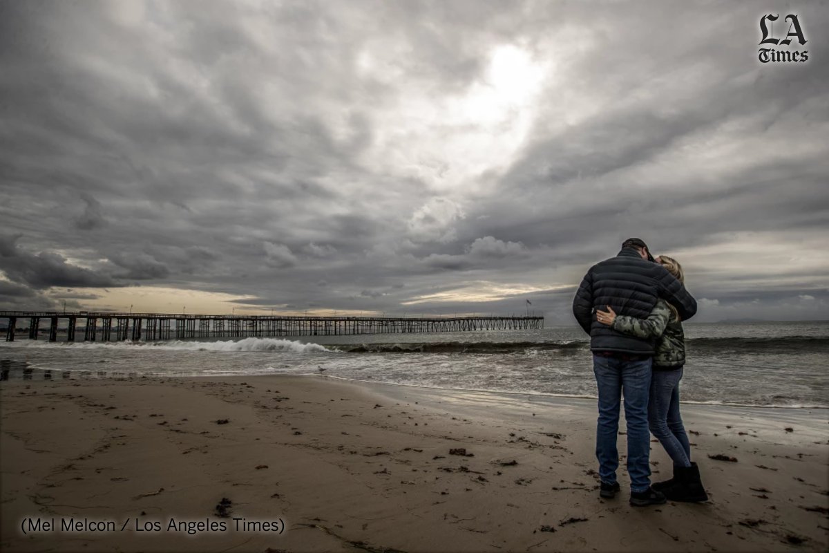 latimes's tweet photo. A powerful storm that has already walloped Northern California could bring as much as 3 inches of rain to Southern California’s coastal areas and up to 5 inches in the foothills and mountains, forecasters say.

See photos from across the state:
https://t.co/Z1VEEib4pY https://t.co/ndFbHRb7tA