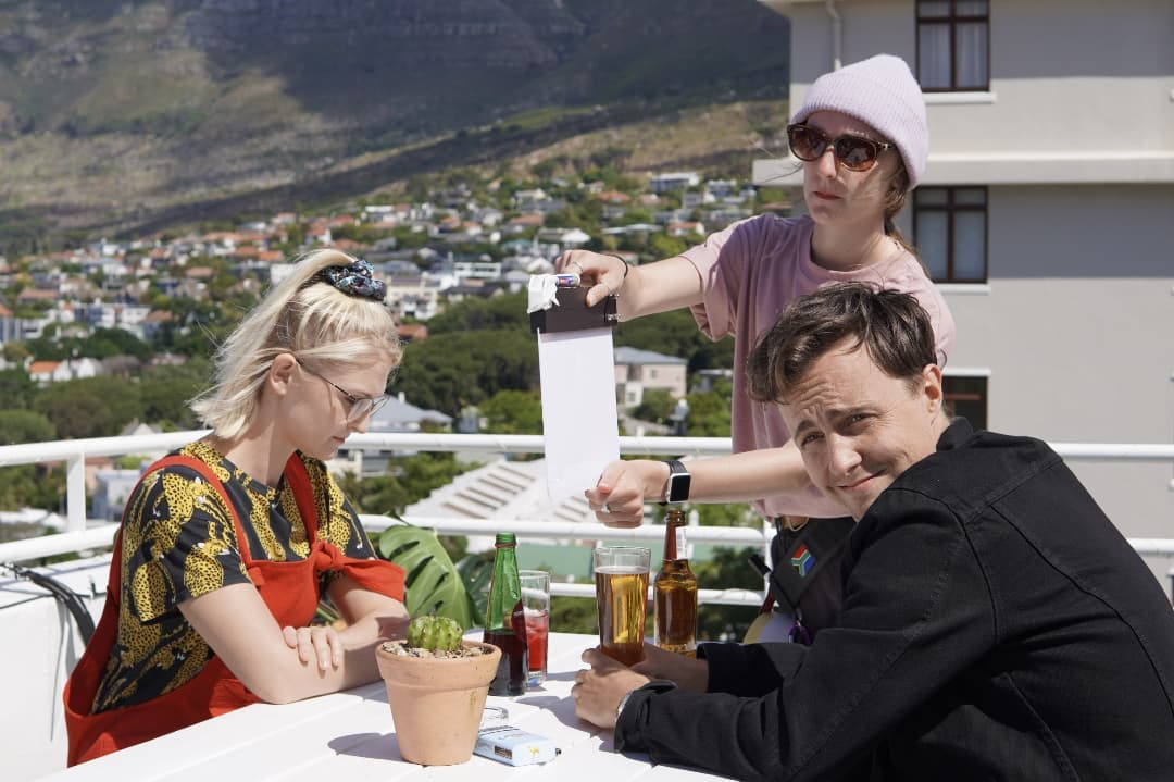 CaraRust's tweet image. Some daytime BTS moments from 'The Date' (working title) 🥰📽️🎬