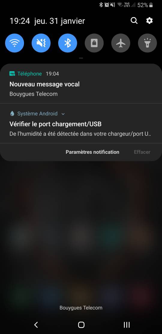 Enzostre's tweet photo. @D0uille @BedTaha @73steven Mdr c’est faut j’avais un Samsung je l’ai eut mdr https://t.co/nK1P0VLxkw