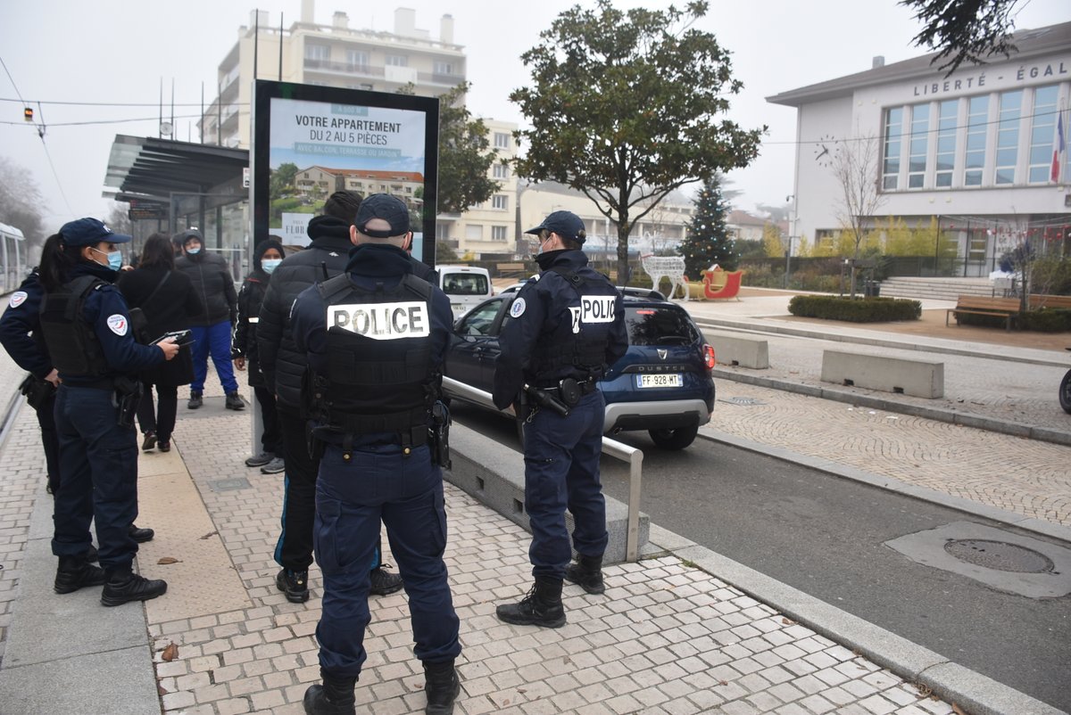Police Nationale 69 tweet media